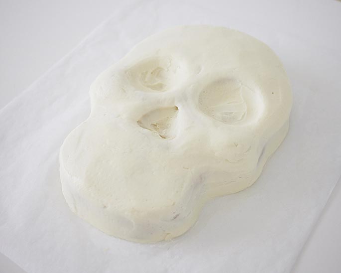 Skull Cake Step 8