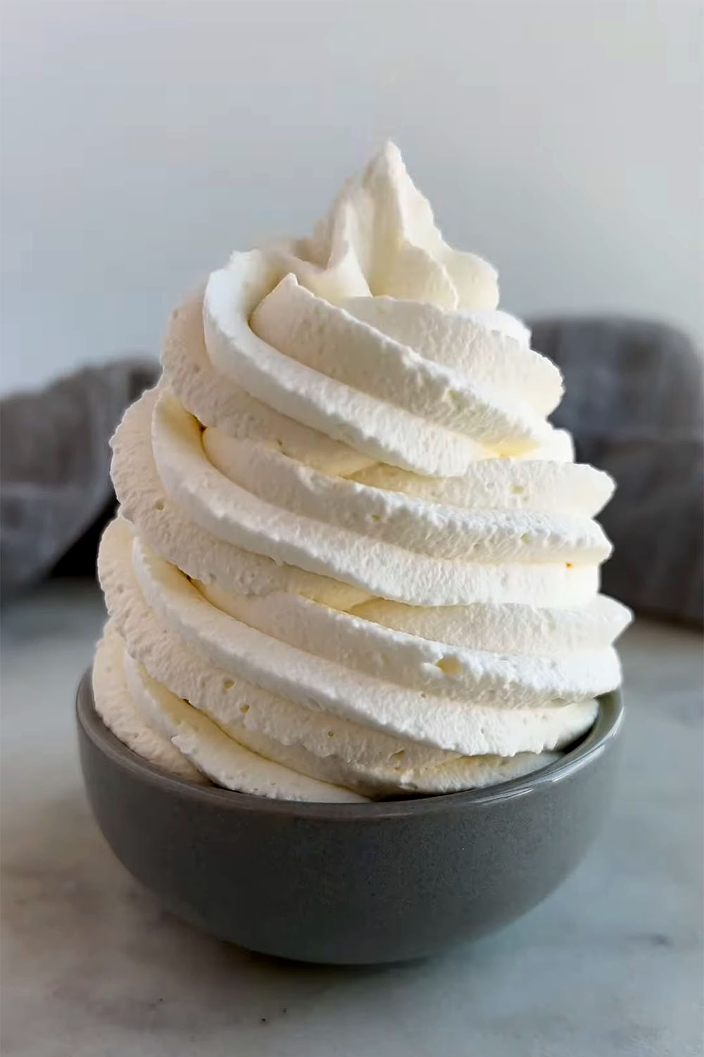 Best Stabilized Whipped Cream Frosting Recipe