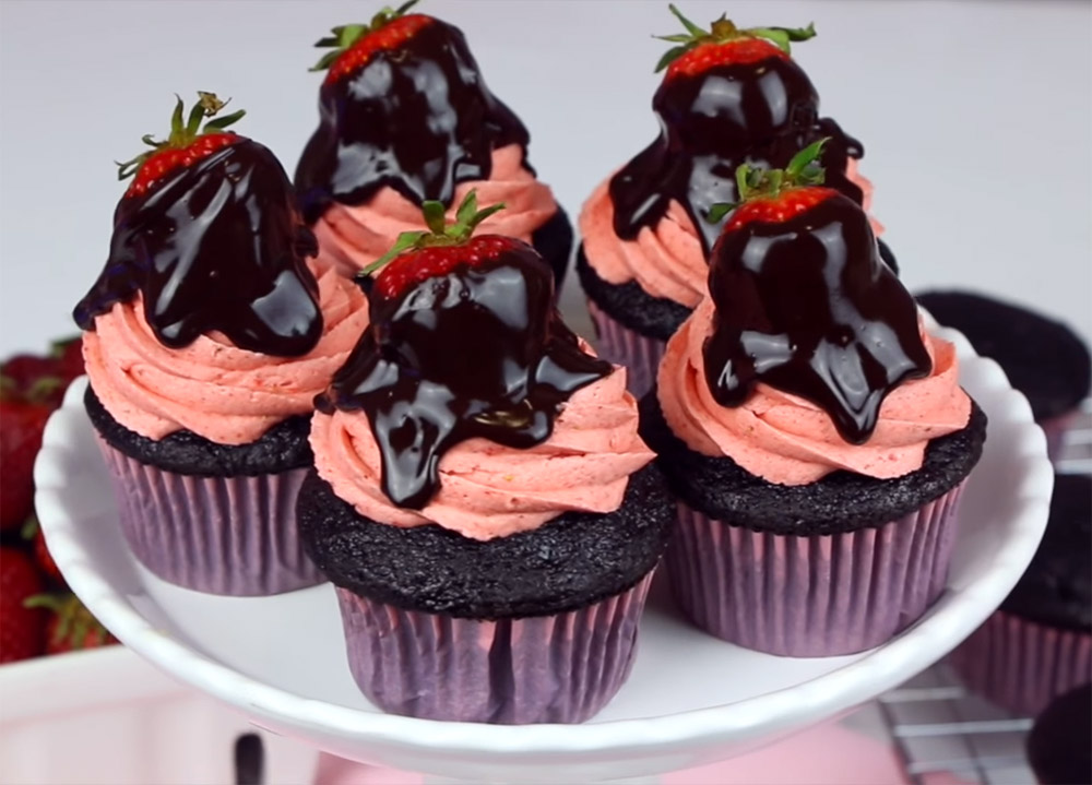 Chocolate Strawberry Cupcakes recipe