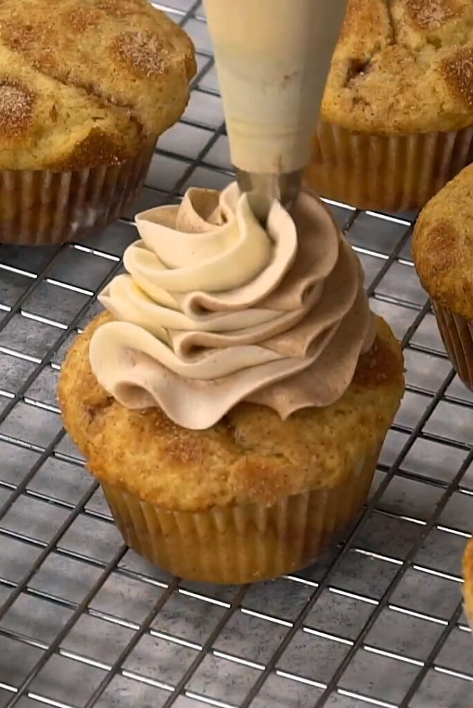 Snickerdoodle Cupcakes filling