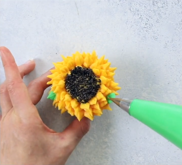 How To make Sunflower cupcake