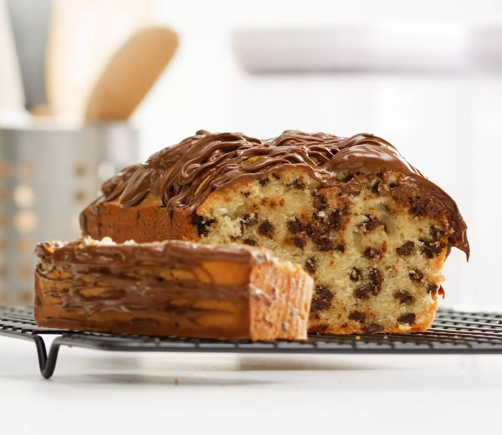 easy Chocolate Chip Loaf Cake