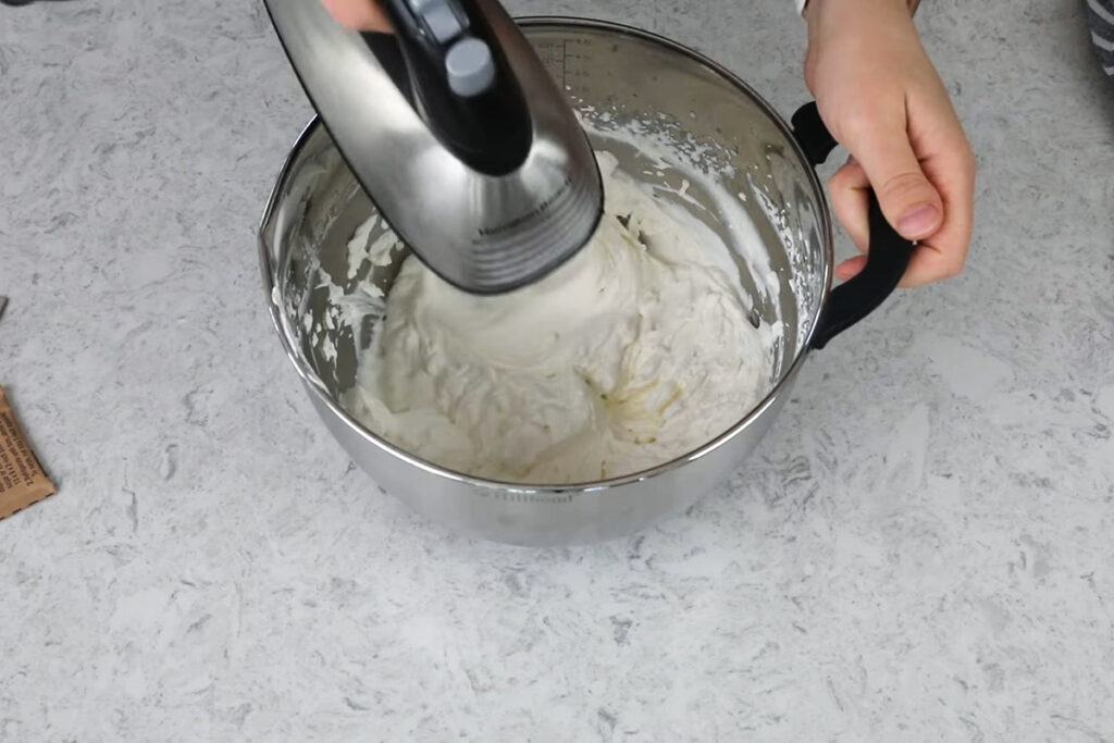 make whip cream frosting